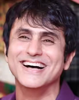 Jiten Lalwani as Anant Raghuvanshi