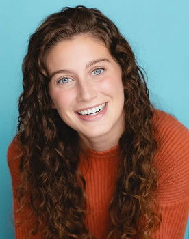 Cami Weldon as Oliva