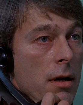Burr DeBenning as Jim Grainger
