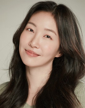 Kim Chae-won as 