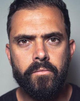 Victor Hubara as Rubén