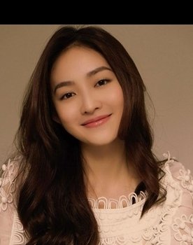 Natasha Wilona as Siena