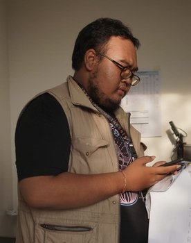 Putu Bayuwestra as Gludhuk-Man (Voice)