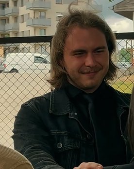 Maciej Rydzewski as Vezrik