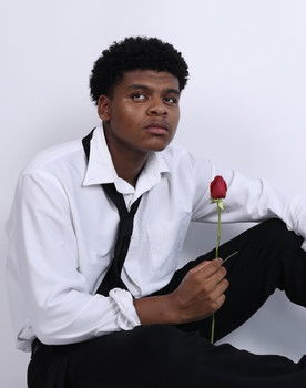 Zaire Bloomfield as Self