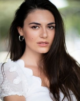 Rebecca Liberati as Teresa