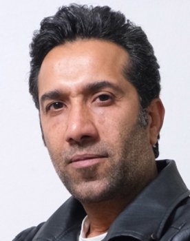 Ali Mohammad Radmanesh as Majid
