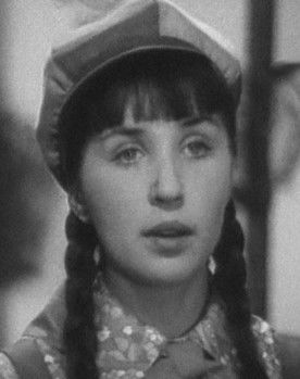 Anna Solovyova as Коза