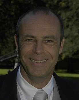 Peter Kremer as Kurt Helfferich