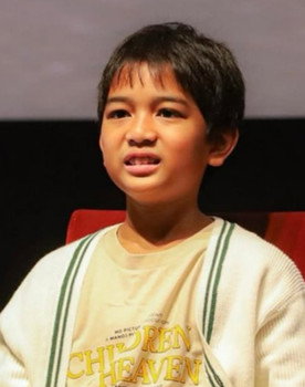 Jared Ali as Dwi