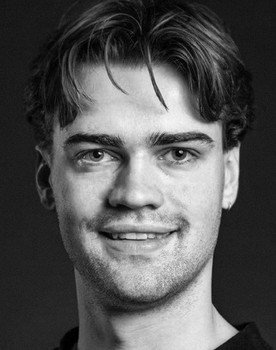 Teodor Ødegaard Jacobsen as Småroller (voice)