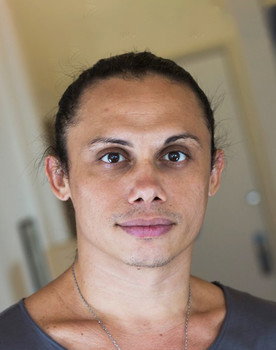 Silvero Pereira as Simas
