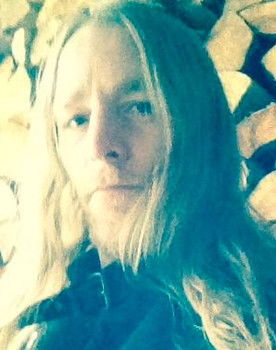 Gaute Refsnes as Himself / Keyboards (as Righ)