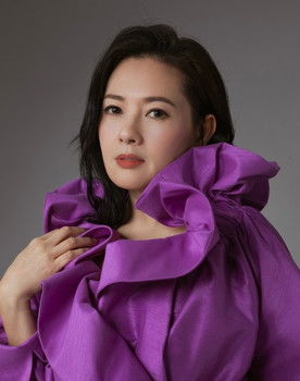 Loletta Lee Lai-Chun as Lulu Leung