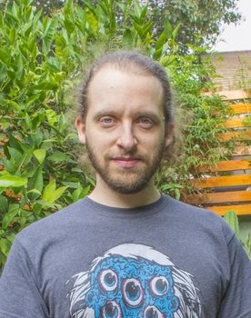 Martín Felice as Chavo del 8 / Peritos / China / Divino (voice)