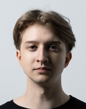 Bogdan Saenko as Young man (Max)