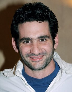 Odysseas Papaspiliopoulos as Apostolis