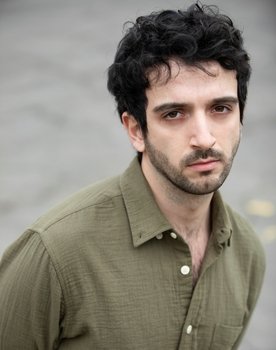 Vittorio Nastri as Tossico