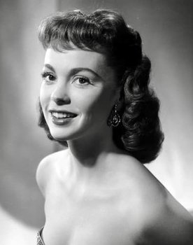 Barbara Darrow as Kaeel