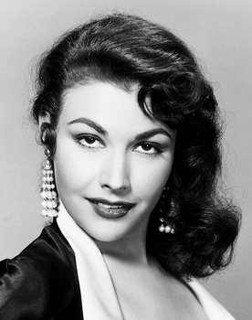 Mara Corday as Sally Caldwell