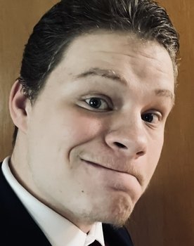 Spencer Staggs as Loomis