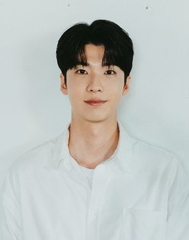 Hong Jin-gi as Jin Sung