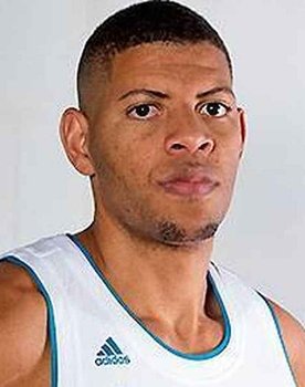 Edy Tavares as 