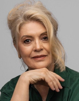 Magali Biff as 
