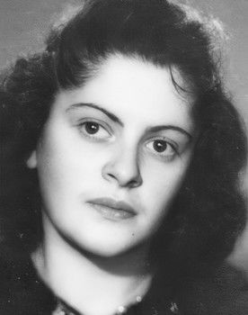 Elena Smiranina as self - narrator