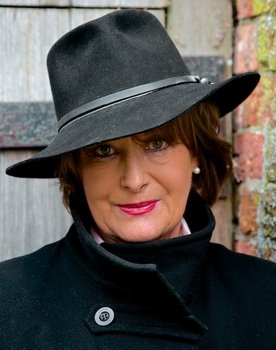 Minette Walters
