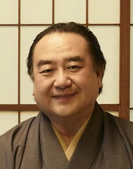 Nakamura Ganjirou as Oyama Tsuruzo (President "Tsurukame")