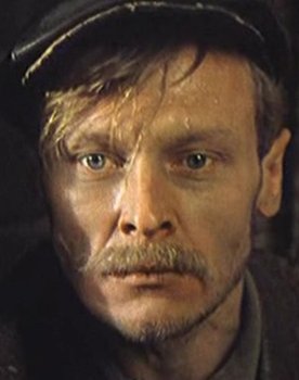 Vladimir Ilin as Earl Sheremetief