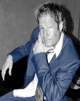 Mikul Robins as Det. Garner