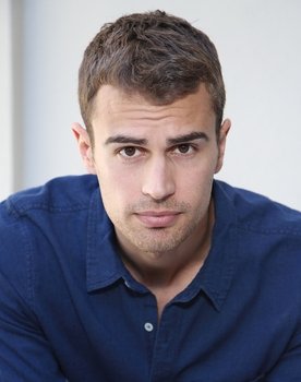 Theo James Photo