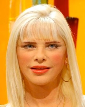 Ilona Staller as Helen Miller / Helga