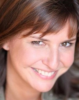 Véronique Desmadryl as 