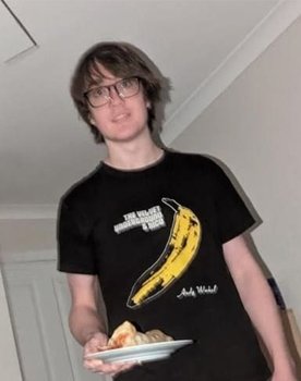 Xander Venz as Hallucination