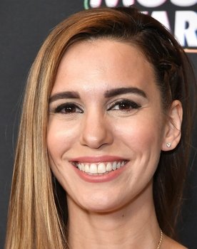 Christy Carlson Romano Photo