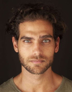 Hélder Afonso as Helder Vicente