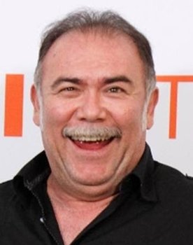 Jesús Ochoa as Vito
