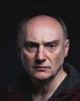Ian Ray-White as Freddy