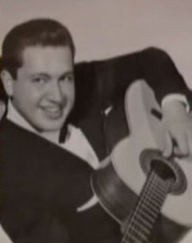 Eduardo Manzano as Don Calcáneo (voice)