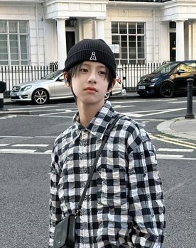 Lin Ziye as Chu Wanning [Young]