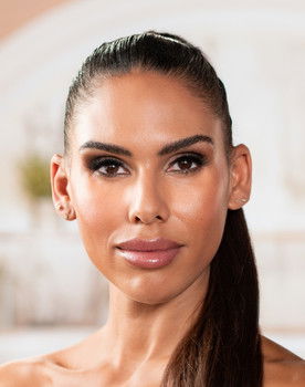 Natassia Van Kerkvoorde