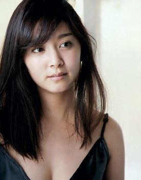 Anna Ishibashi Photo