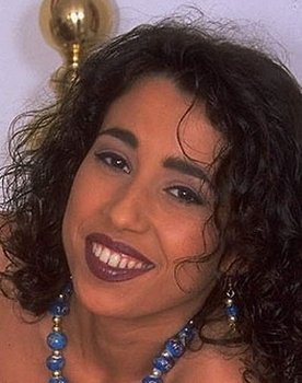 Julia Tchernei