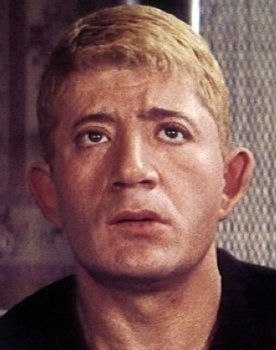 Jean-Roger Milo as Mathias