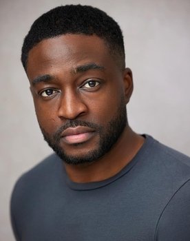 Moses Gomes-Santos as Priest