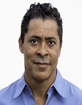 Dominic Hoffman as Fred