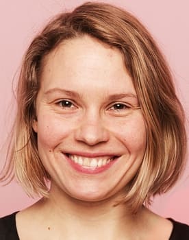 Seidi Haarla as 